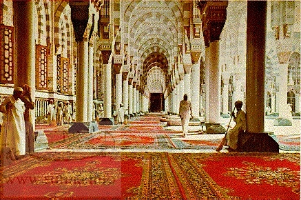 داخل المسجد النبوي الشريف