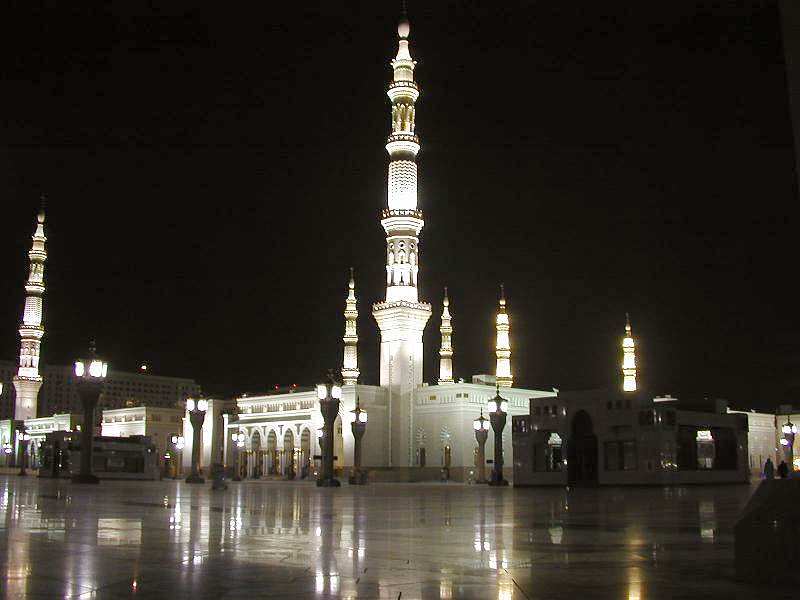 Madina 5 صورة ليلية للمسجد النبوي