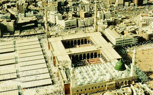 القبة الخضراء و المسجد النبوي الشريف