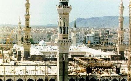 من منارات المسجد النبوي الشريف