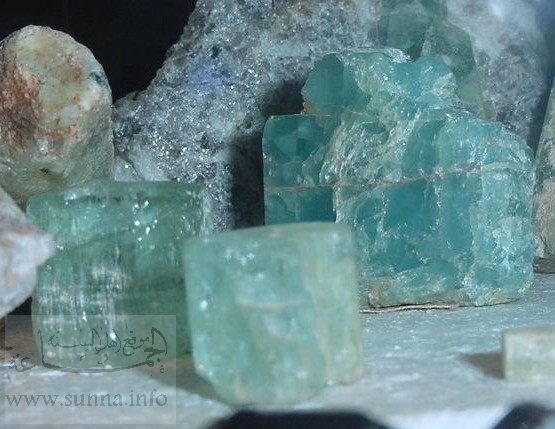 aquamarine زبرجد