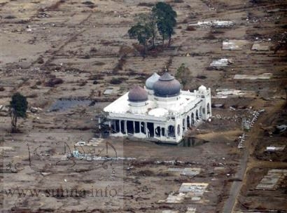 مسجد بعد الكارثة