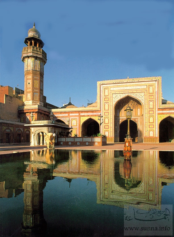 مسجد في باكستان